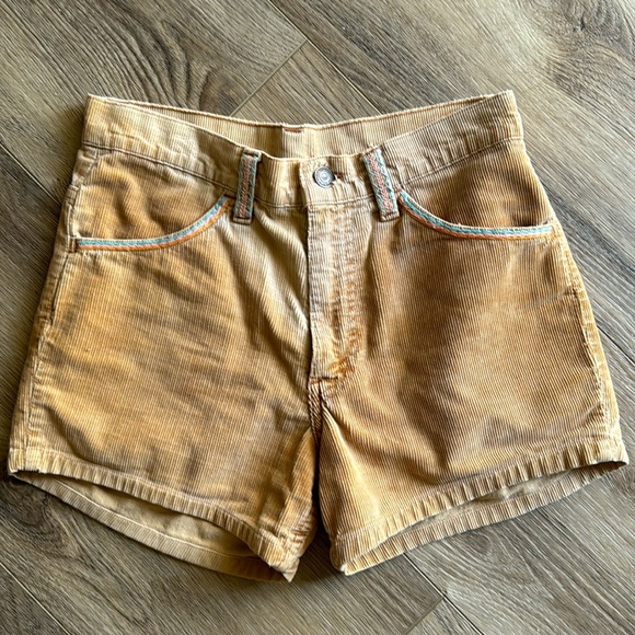Levi’s Vintage Corduroy shorts - Picture 1 of 6